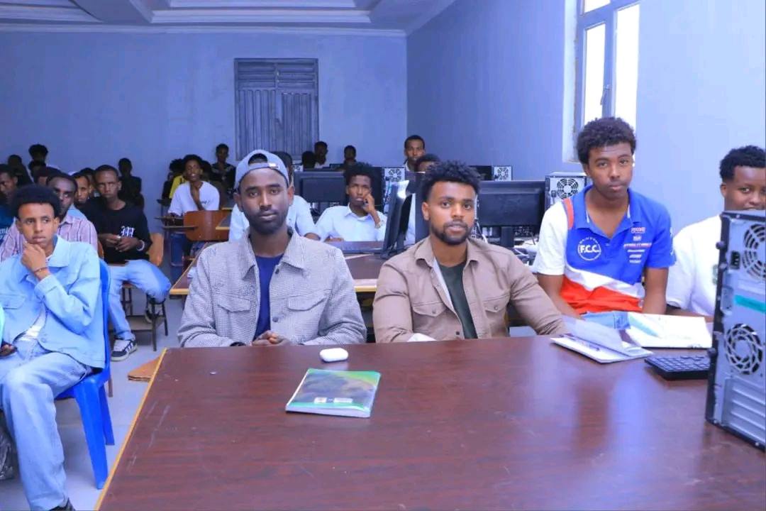 በሶማሌ ክልል የ5 ሚሊዮን የኢትዮጵያ ኮደርስ አፈጻጸምን ዙርያ ምልከታ ተካሂዷል።