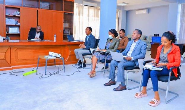 በሲዳማ ክልል የ5 ሚሊዮን የኢትዮጵያ ኮደርስ አፈጻጸም ዙሪያ ውይይትና ምልከታ ተካሂዷል።