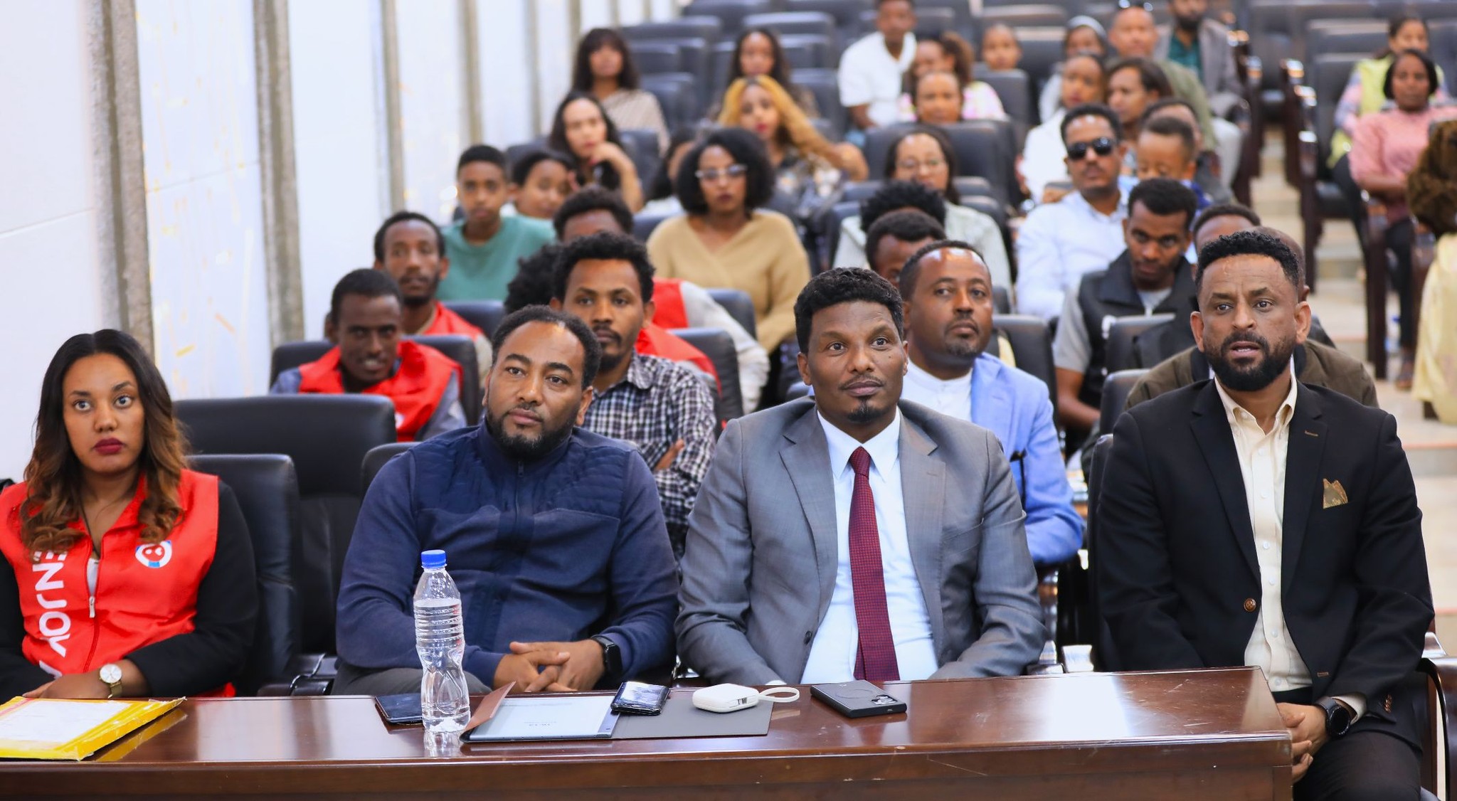 ኢትዮጵያዊያን ወጣቶች በቴክኖሎጂና በፈጠራ ተወዳዳሪ ሆነው ሀገራቸውን ማስጠራት ጀምረዋል።ዶ/ር ባይሳ በዳዳ፡፡