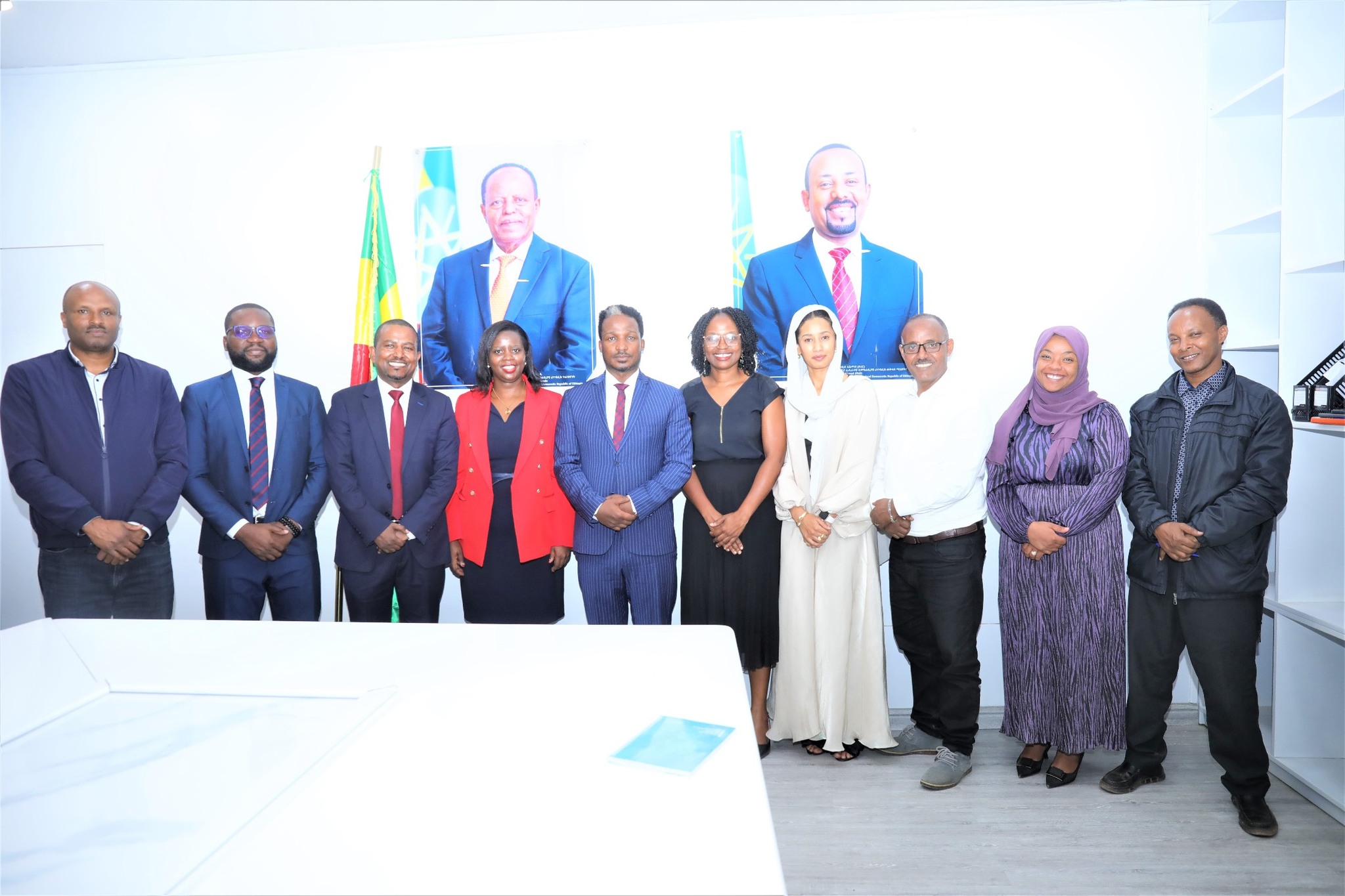 ኢትዮጵያ እየተገበረች ባለው የዲጂታል ትራንስፎርሜሽን የተገኙ ውጤቶችን በማስፋት ለአህጉራዊና ቀጠናዊ ትስስር ልንጠቀምባቸው እንደሚገባ ዶ/ር ይሹሩን ዓለማየሁ ገለፀ፡፡
