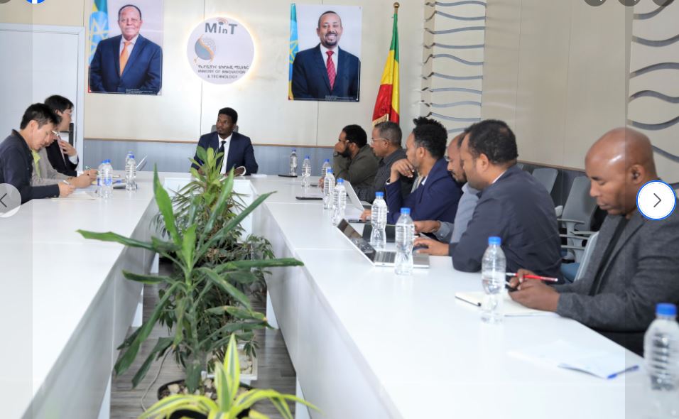 በሀገራችንን የሳይንስና ቴክኖሎጂ መረጃ መዳረሻ ማዕከላትን በመገንባት ለሀገራዊ ኢኮኖሚ እድገት ልንጠቀምበት እንደሚገባ ዶ/ር ባይሳ በዳዳ ገለፁ፡፡