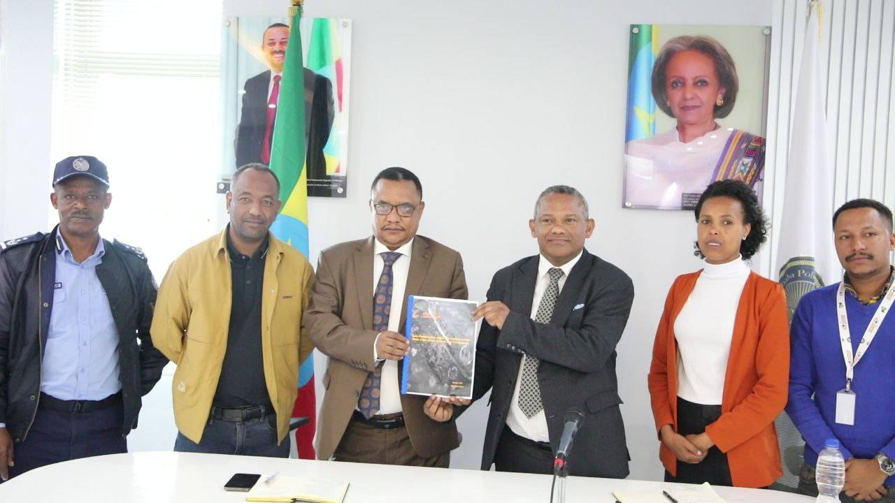 Space Science and Geospatial Institute submitted to the Police Commission of Addis Ababa the results of a study indicating the analysis and prediction of the geographic distribution of crime in Addis Ababa.