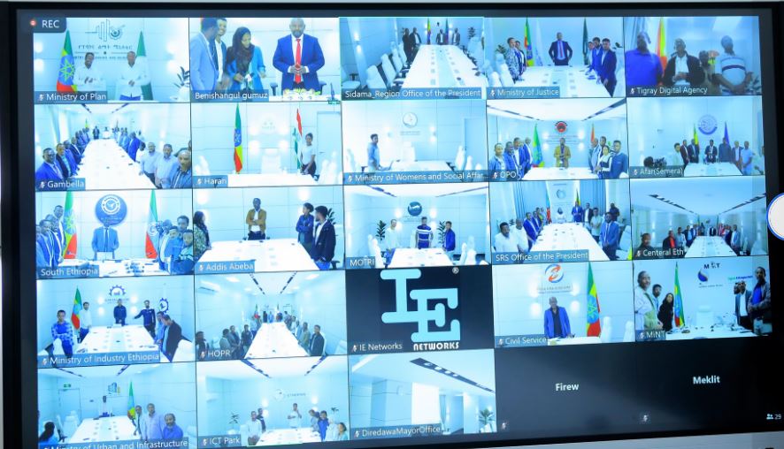 The Ministry of Innovation and Technology, with support from the World Bank, inaugurated 24 smart communication rooms built in all regional capitals, two city administrations, and selected federal institutions today through a virtual ceremony.